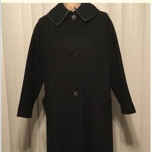 Vintage ladies black wool blend swing coat 1950s